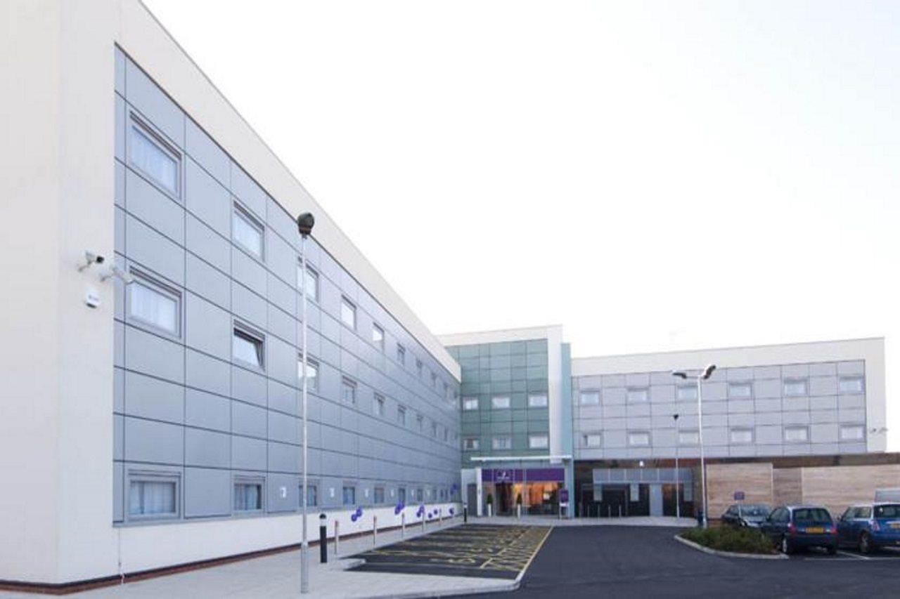 Premier Inn Liverpool John Lennon Airport Speke Buitenkant foto