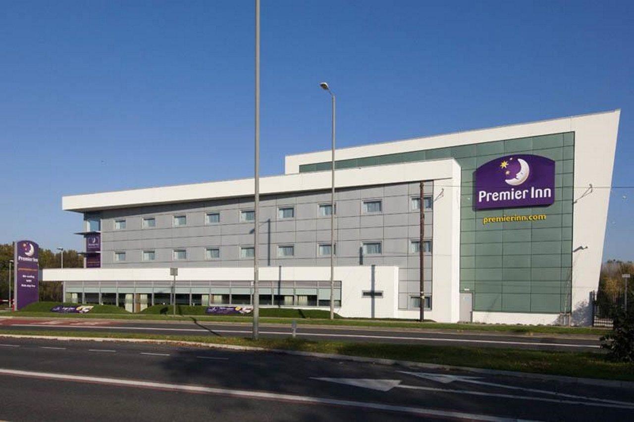 Premier Inn Liverpool John Lennon Airport Speke Buitenkant foto